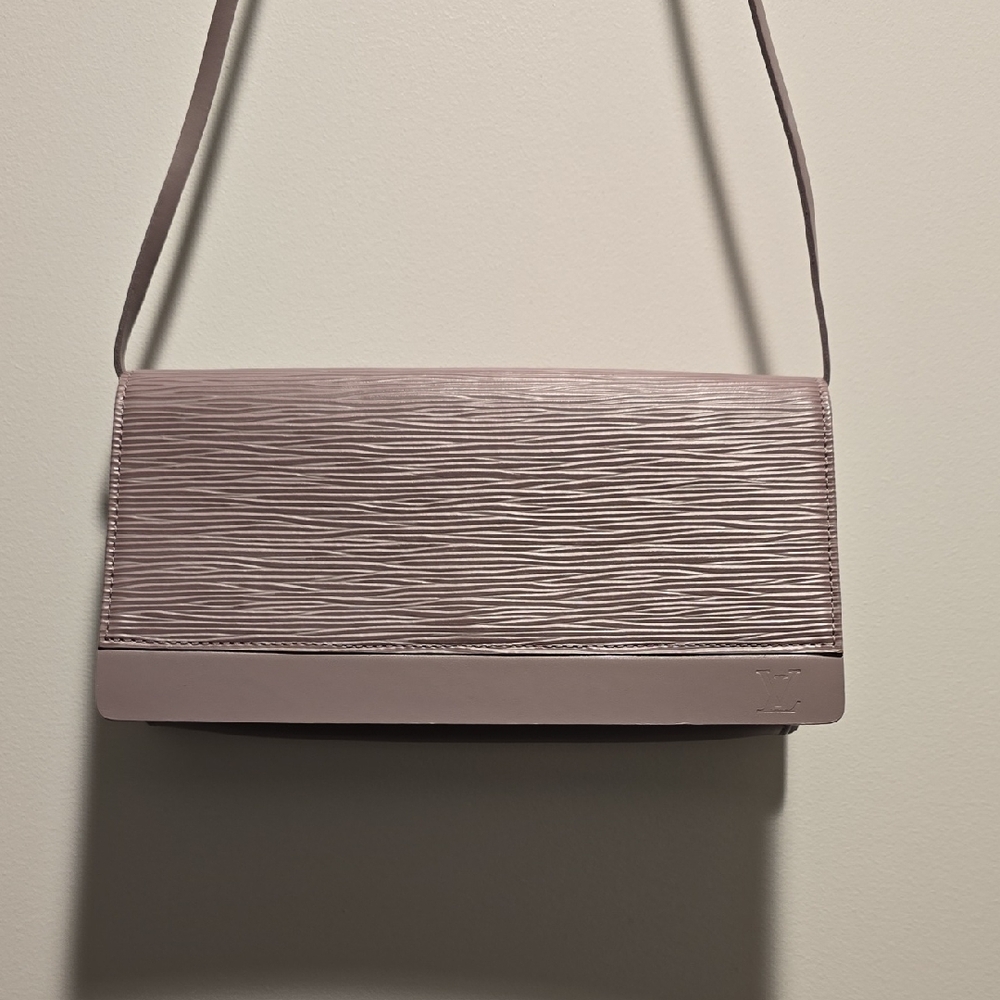 Louis Vuitton Lilac Epi Leather Honfleur Pochette Handbag